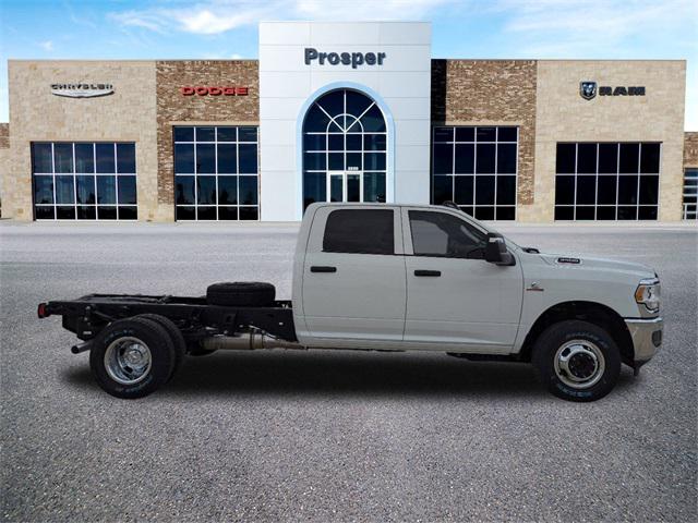 2024 RAM Ram 3500 Chassis Cab RAM 3500 TRADESMAN CREW CAB CHASSIS 4X4 60 CA