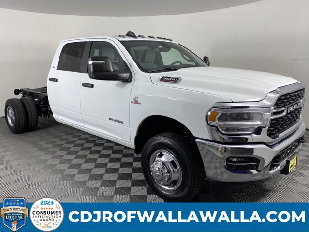 2024 RAM Ram 3500 Chassis Cab RAM 3500 SLT CREW CAB CHASSIS 4X4 60 CA