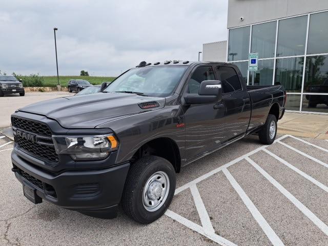 2024 RAM Ram 2500 RAM 2500 TRADESMAN CREW CAB 4X4 8 BOX