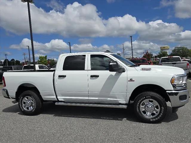 2024 RAM Ram 3500 RAM 3500 TRADESMAN CREW CAB 4X4 64 BOX