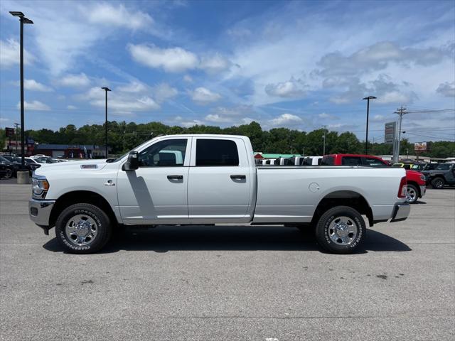 2024 RAM Ram 2500 RAM 2500 TRADESMAN CREW CAB 4X4 8 BOX