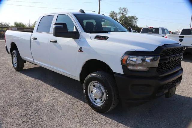 2024 RAM Ram 2500 RAM 2500 TRADESMAN CREW CAB 4X4 8 BOX