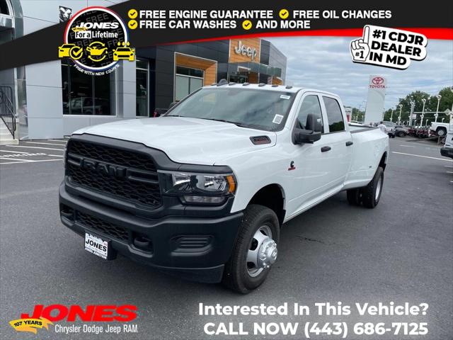 2024 RAM Ram 3500 RAM 3500 TRADESMAN CREW CAB 4X4 8 BOX