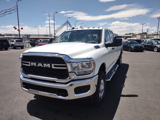 2024 RAM Ram 2500 RAM 2500 TRADESMAN CREW CAB 4X4 8 BOX