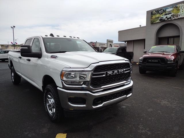 2024 RAM Ram 2500 RAM 2500 TRADESMAN CREW CAB 4X4 8 BOX