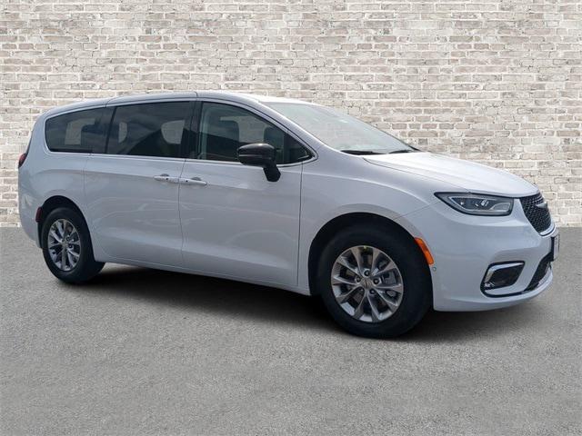 2024 Chrysler Pacifica PACIFICA TOURING L AWD