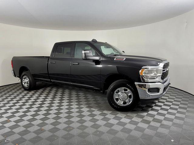 2024 RAM Ram 2500 RAM 2500 TRADESMAN CREW CAB 4X2 8 BOX