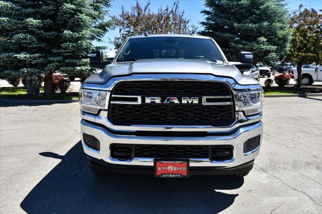 2024 RAM Ram 3500 RAM 3500 TRADESMAN CREW CAB 4X4 8 BOX