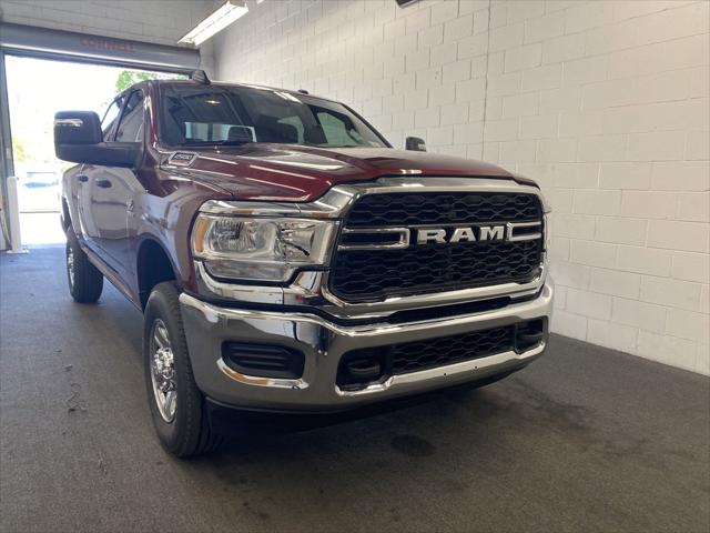 2024 RAM Ram 2500 RAM 2500 TRADESMAN CREW CAB 4X4 64 BOX