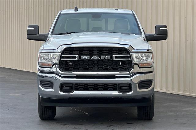 2024 RAM Ram 3500 RAM 3500 TRADESMAN CREW CAB 4X4 64 BOX