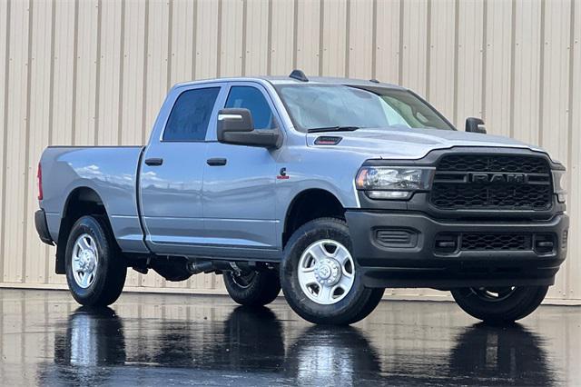 2024 RAM Ram 3500 RAM 3500 TRADESMAN CREW CAB 4X4 64 BOX