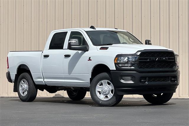 2024 RAM Ram 3500 RAM 3500 TRADESMAN CREW CAB 4X4 64 BOX