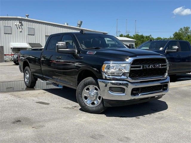 2024 RAM Ram 2500 RAM 2500 TRADESMAN CREW CAB 4X2 8 BOX