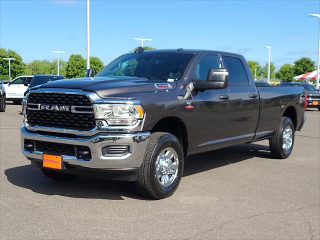 2024 RAM Ram 3500 RAM 3500 TRADESMAN CREW CAB 4X4 8 BOX