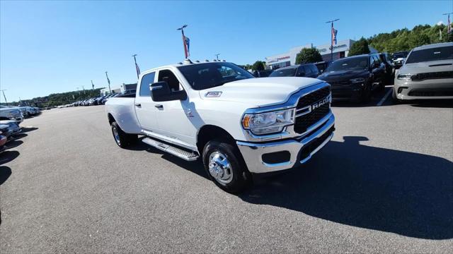 2024 RAM Ram 3500 RAM 3500 TRADESMAN CREW CAB 4X4 8 BOX