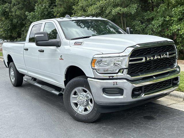 2024 RAM Ram 2500 RAM 2500 TRADESMAN CREW CAB 4X4 8 BOX