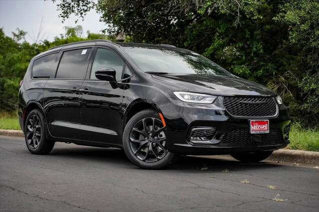 2024 Chrysler Pacifica PACIFICA TOURING L AWD