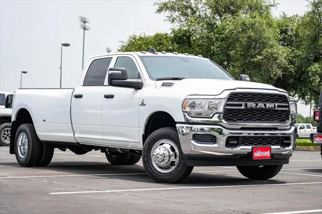 2024 RAM Ram 3500 RAM 3500 TRADESMAN CREW CAB 4X4 8 BOX