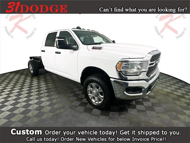 2024 RAM Ram 3500 Chassis Cab RAM 3500 TRADESMAN CREW CAB CHASSIS 4X4 60 CA