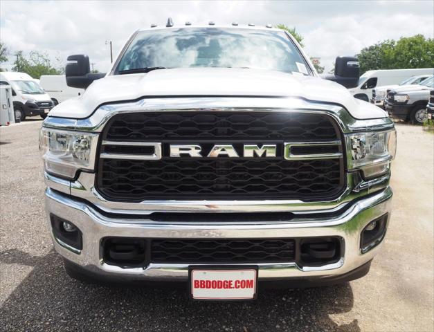 2024 RAM Ram 3500 Chassis Cab RAM 3500 TRADESMAN CREW CAB CHASSIS 4X4 60 CA