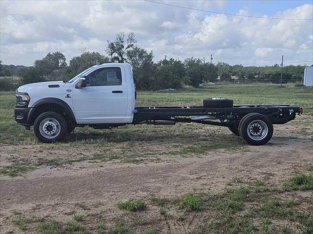 2024 RAM Ram 5500 Chassis Cab RAM 5500 TRADESMAN CHASSIS REGULAR CAB 4X2 120 CA