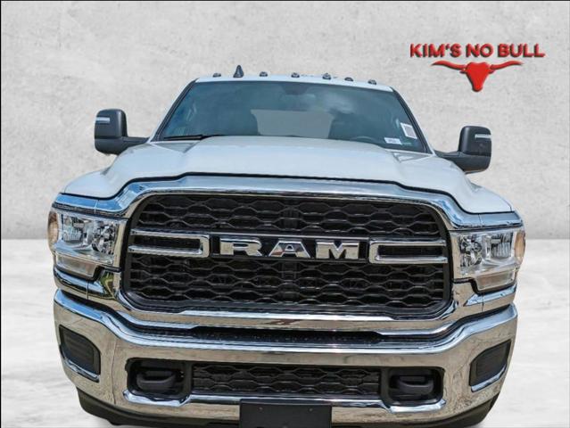 2024 RAM Ram 3500 RAM 3500 TRADESMAN CREW CAB 4X4 64 BOX