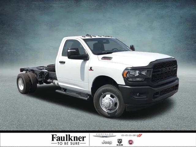 2024 RAM Ram 3500 Chassis Cab RAM 3500 TRADESMAN CHASSIS REGULAR CAB 4X4 84 CA