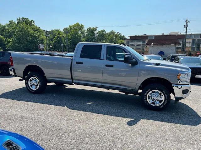 2024 RAM Ram 2500 RAM 2500 TRADESMAN CREW CAB 4X4 8 BOX