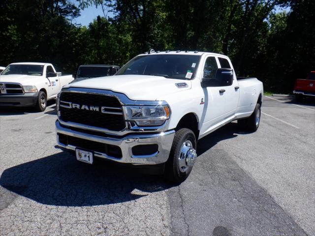 2024 RAM Ram 3500 RAM 3500 TRADESMAN CREW CAB 4X4 8 BOX