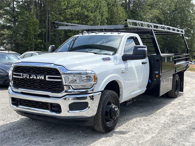 2024 RAM Ram 3500 Chassis Cab RAM 3500 TRADESMAN CHASSIS REGULAR CAB 4X4 84 CA