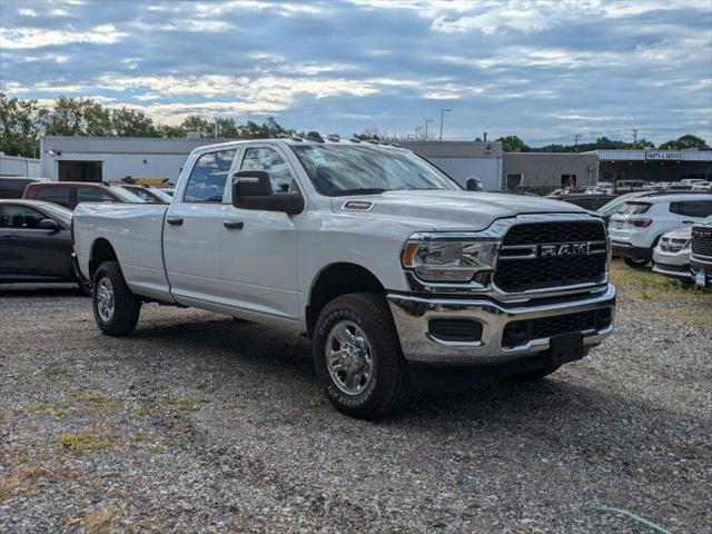 2024 RAM Ram 2500 RAM 2500 TRADESMAN CREW CAB 4X4 8 BOX