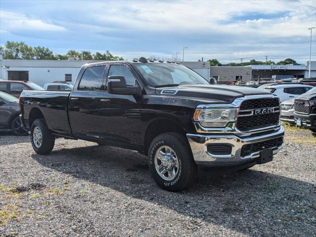 2024 RAM Ram 2500 RAM 2500 TRADESMAN CREW CAB 4X4 8 BOX