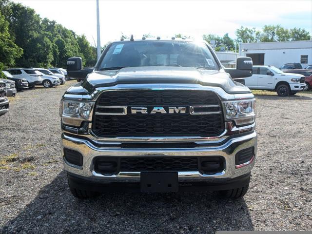 2024 RAM Ram 2500 RAM 2500 TRADESMAN CREW CAB 4X4 8 BOX