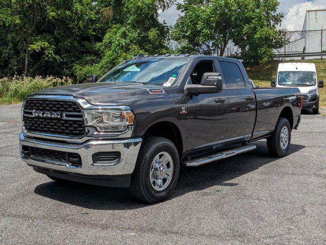 2024 RAM Ram 3500 RAM 3500 TRADESMAN CREW CAB 4X4 8 BOX