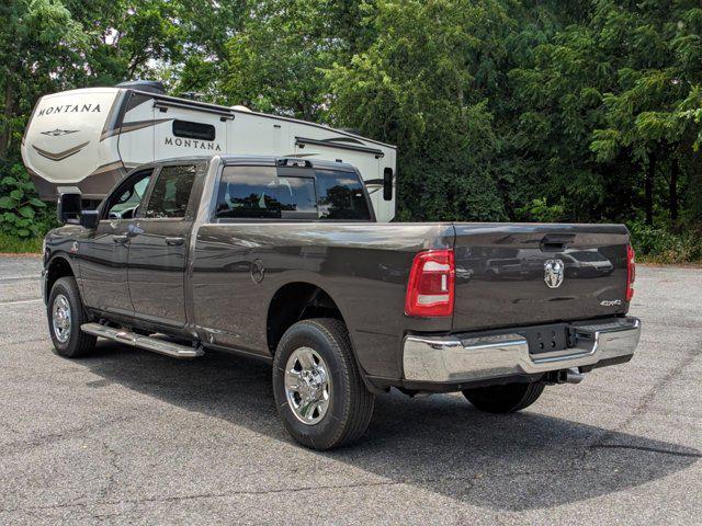 2024 RAM Ram 3500 RAM 3500 TRADESMAN CREW CAB 4X4 8 BOX