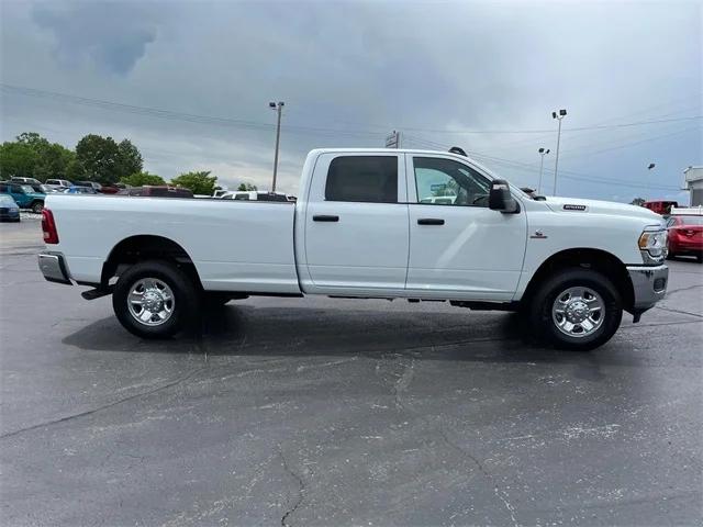 2024 RAM Ram 2500 RAM 2500 TRADESMAN CREW CAB 4X4 8 BOX