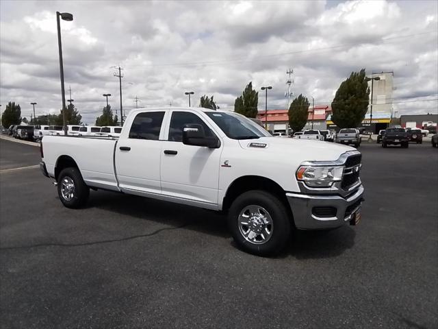 2024 RAM Ram 3500 RAM 3500 TRADESMAN CREW CAB 4X4 8 BOX