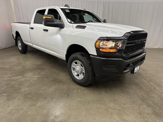 2024 RAM Ram 3500 RAM 3500 TRADESMAN CREW CAB 4X4 8 BOX