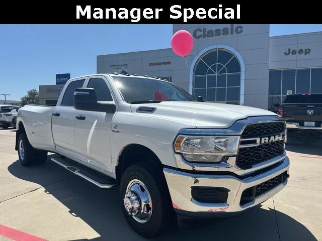 2024 RAM Ram 3500 RAM 3500 TRADESMAN CREW CAB 4X4 8 BOX