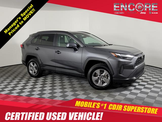 2023 Toyota RAV4 XLE