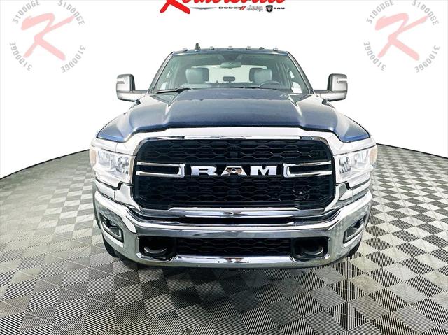 2024 RAM Ram 5500 Chassis Cab RAM 5500 TRADESMAN CHASSIS CREW CAB 4X2 60 CA