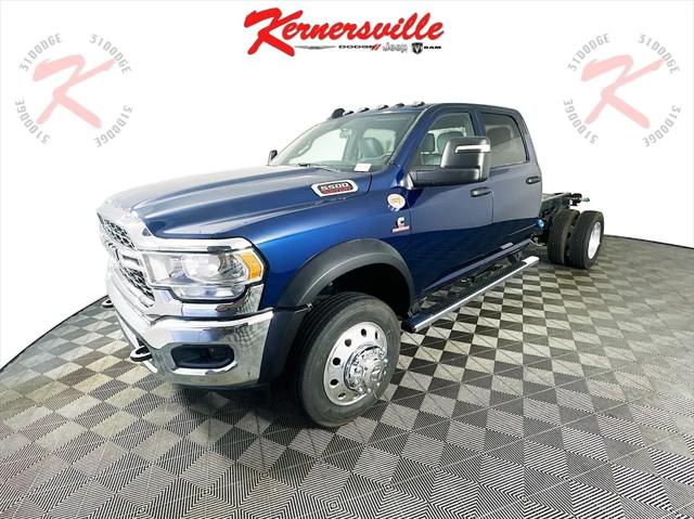 2024 RAM Ram 5500 Chassis Cab RAM 5500 TRADESMAN CHASSIS CREW CAB 4X2 60 CA