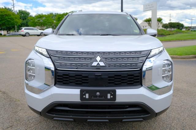2024 Mitsubishi Outlander ES 2.5 S-AWC