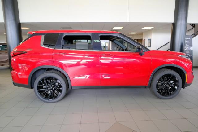 2024 Mitsubishi Outlander SE Black Edition w/Pano Roof S-AWC