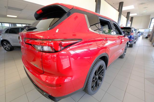 2024 Mitsubishi Outlander SE Black Edition w/Pano Roof S-AWC