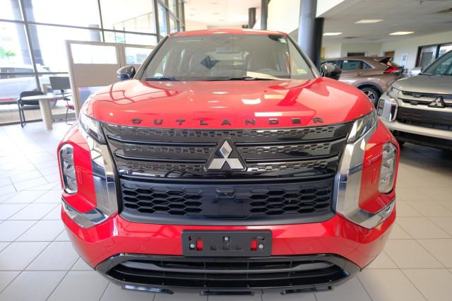 2024 Mitsubishi Outlander SE Black Edition w/Pano Roof S-AWC
