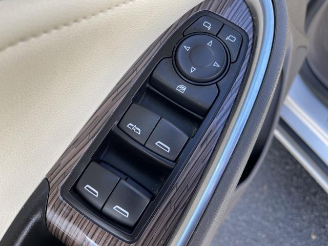 2022 Chevrolet Malibu FWD Premier