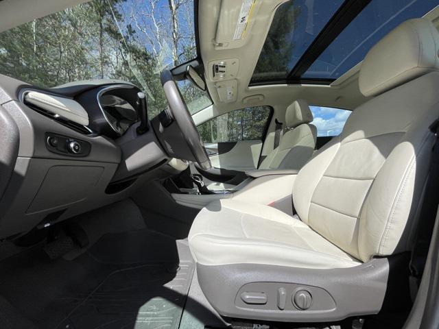 2022 Chevrolet Malibu FWD Premier