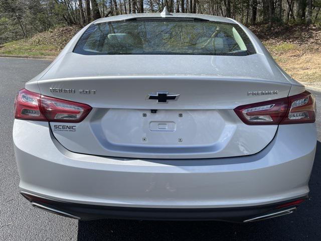 2022 Chevrolet Malibu FWD Premier