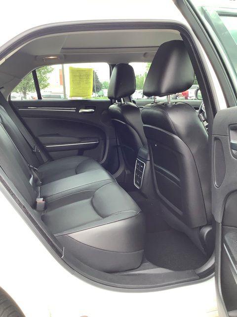 2023 Chrysler 300 Touring L AWD